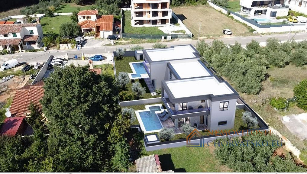 Prodej domu 146 m² s pozemkem 150 m² – pohled 5