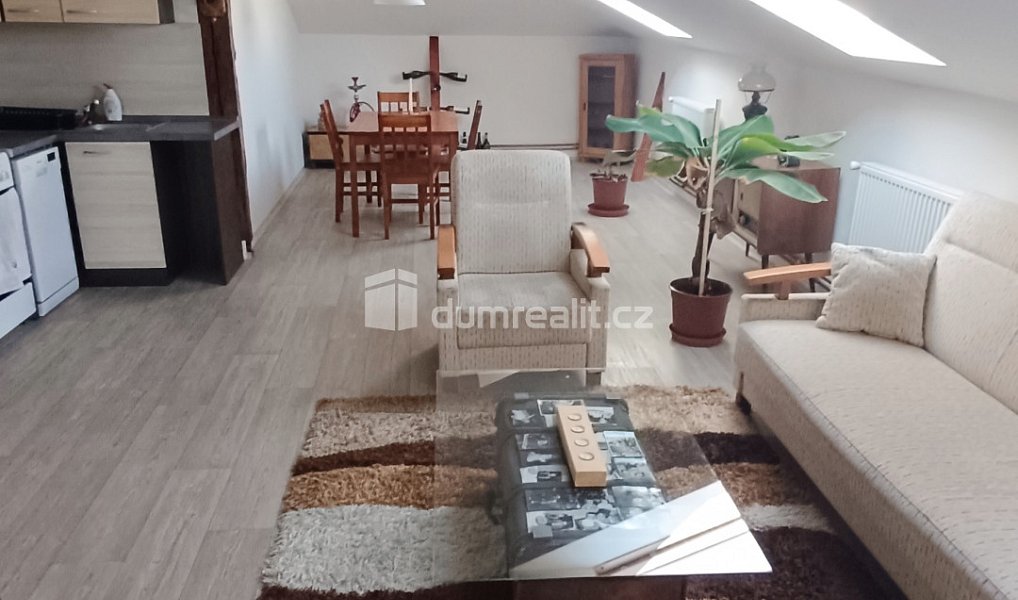 Pronájem bytu 2+kk 93 m², Děčín – náhled fotky 3
