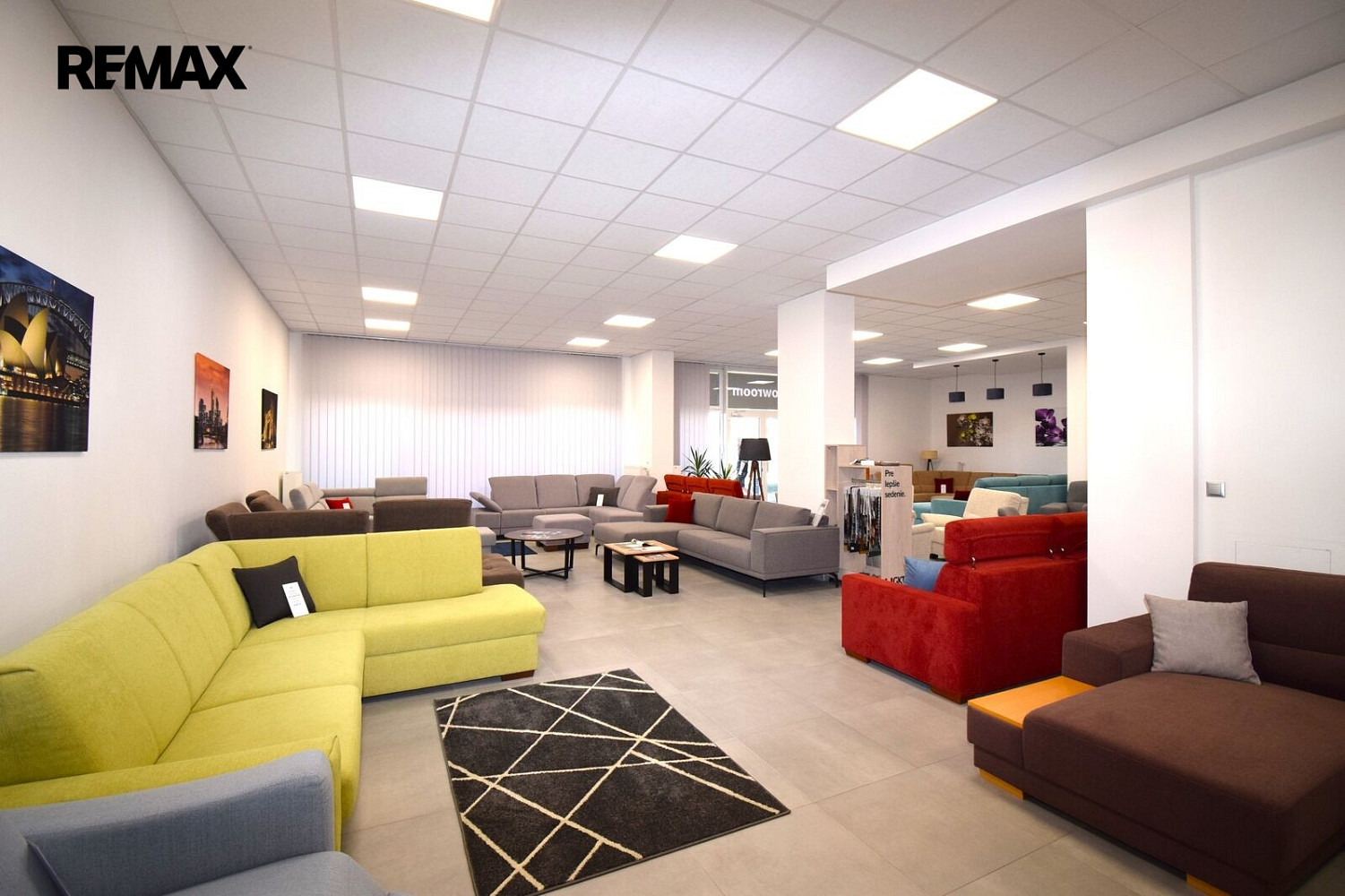 Pronájem obchodních prostor 176 m² – fotografie 2