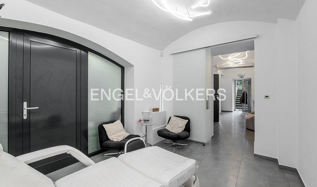 Pronájem obchodních prostor 58 m², Praha – náhled fotky 2
