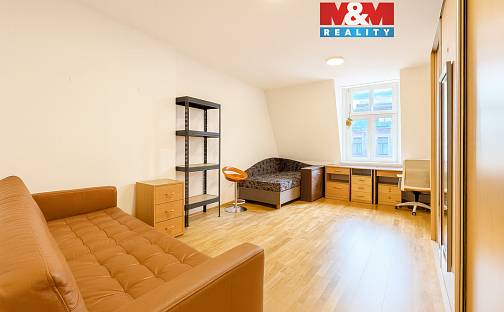 Prodej bytu 4+1 124 m², Varšavská, Karlovy Vary