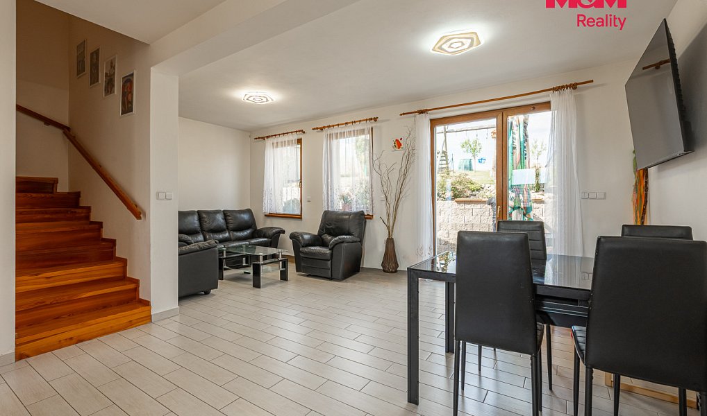 Prodej domu 126 m² s pozemkem 975 m², Jankov – náhled fotky 6