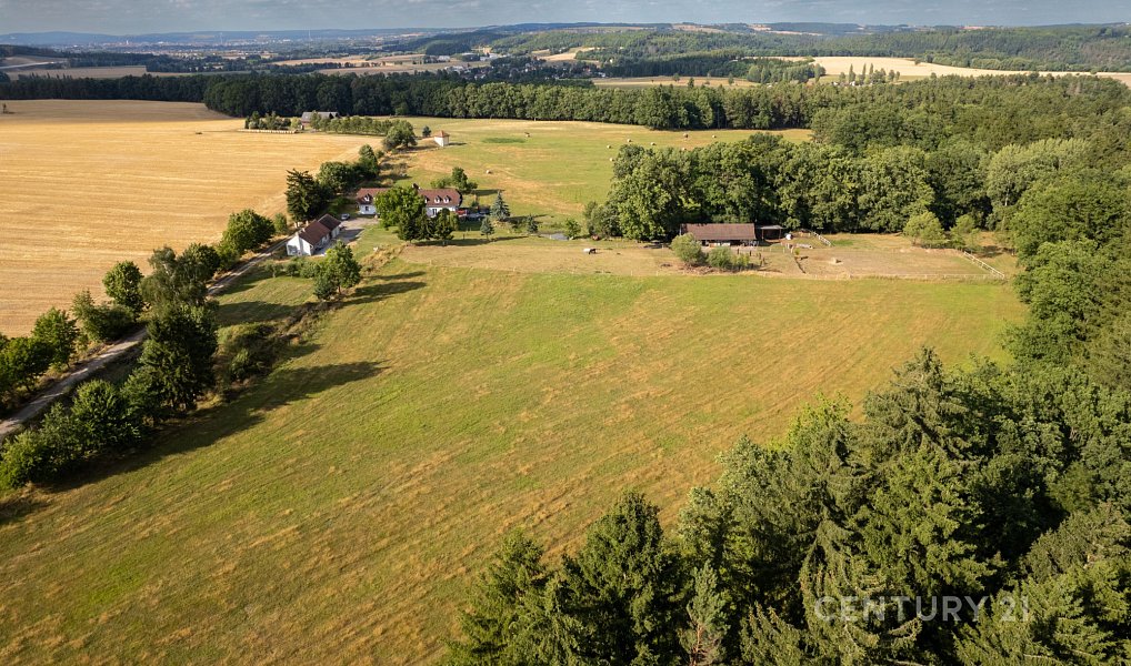 Prodej nájemního domu, činžáku 600 m², Kamenný Újezd – náhled fotky 22