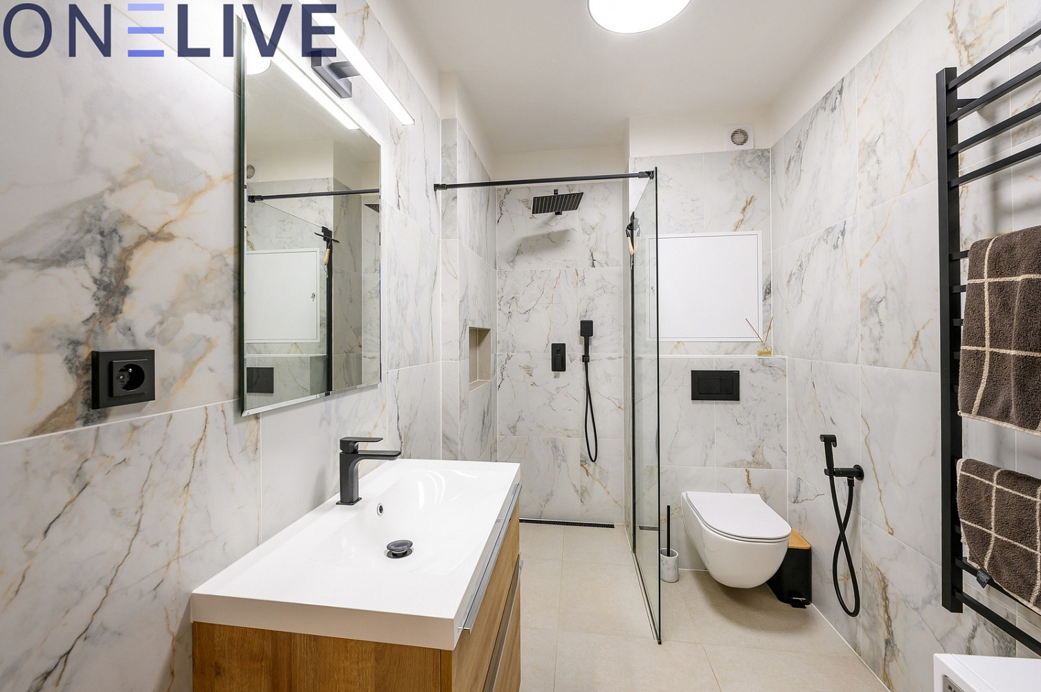 Pronájem bytu 3+kk 84 m² — photo 3