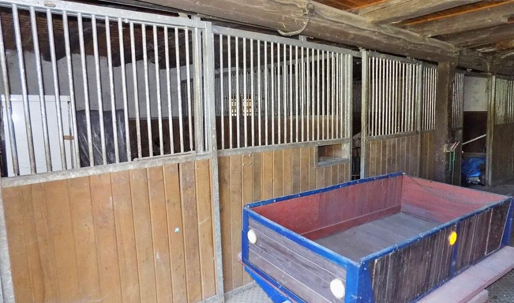 Prodej zemědělského objektu 616 m², Dubí – náhled fotky 14