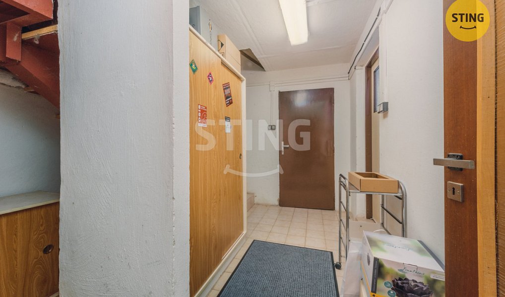 Prodej domu 171 m² s pozemkem 336 m², Srch – náhled fotky 17