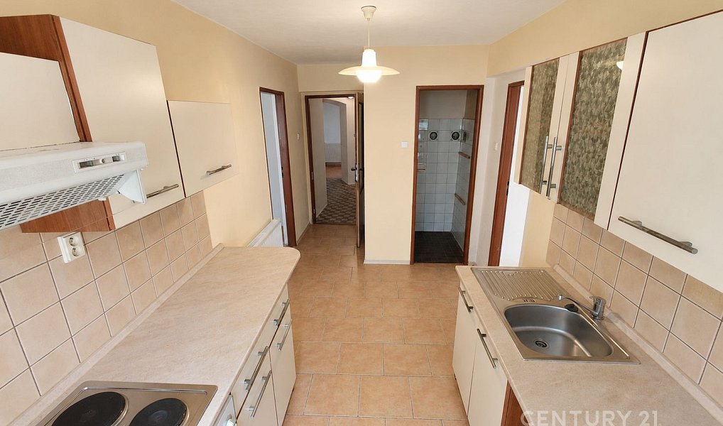 Prodej domu 238 m² s pozemkem 1 086 m², Kunžak – náhled fotky 24