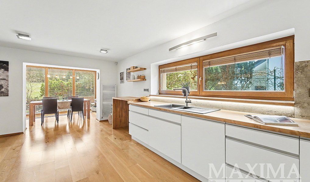 Prodej domu 400 m² s pozemkem 1 508 m², Praha – náhled fotky 7