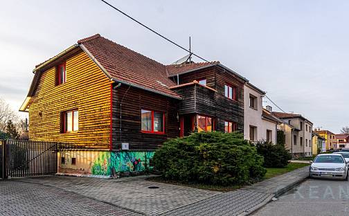 Prodej domu 201 m² s pozemkem 925 m², Nerudova, Slavkov u Brna, okres Vyškov