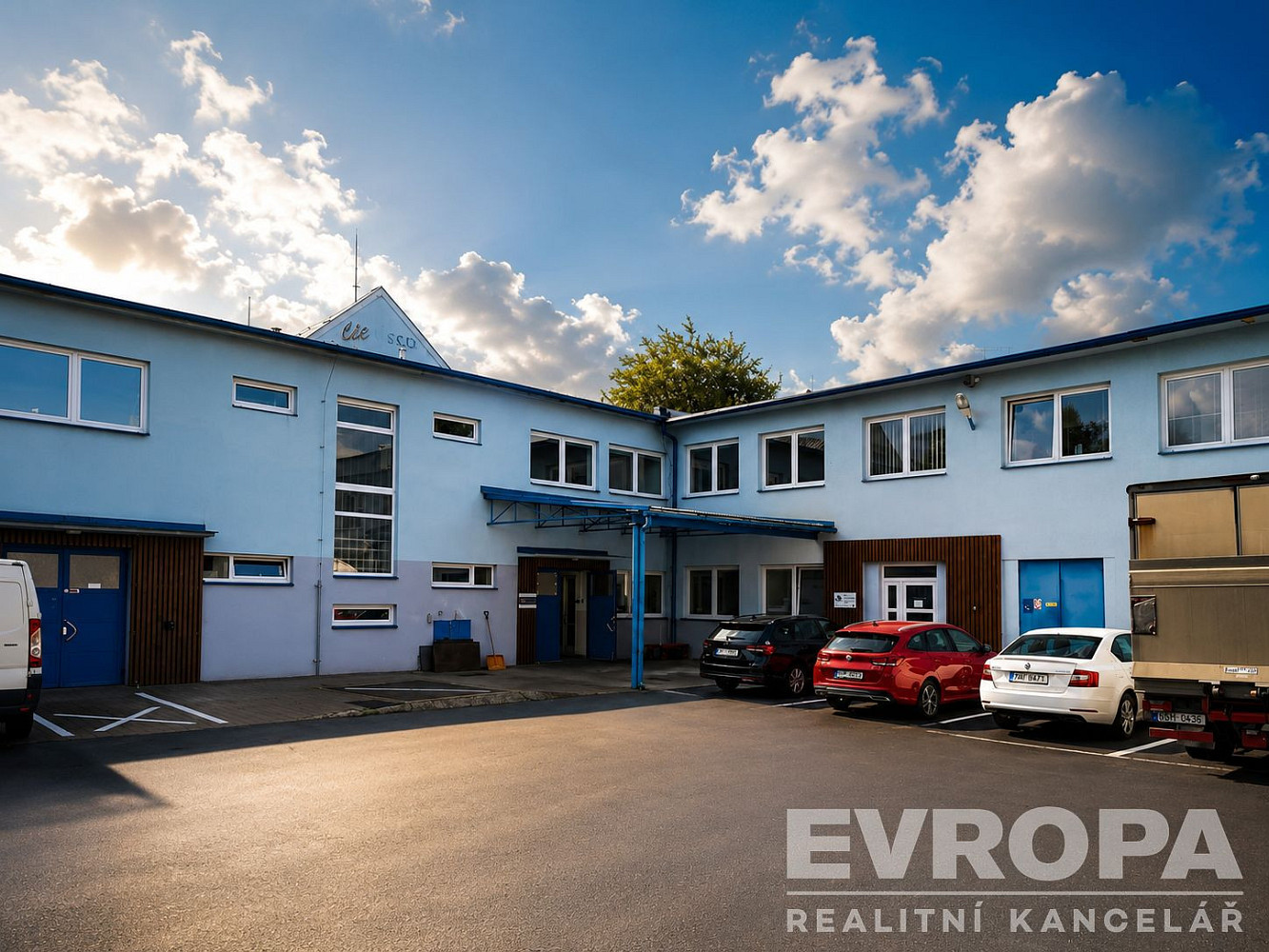 Pronájem skladovacích prostor 360 m² – fotografie 2