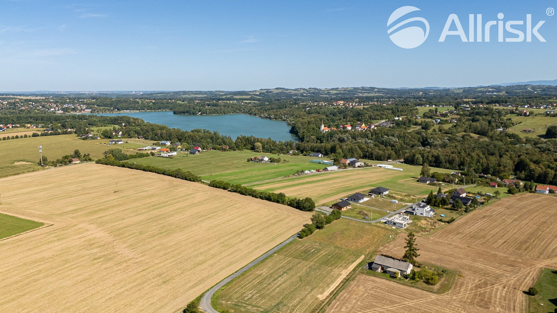 Prodej stavebního pozemku 1 500 m² – fotografie 2