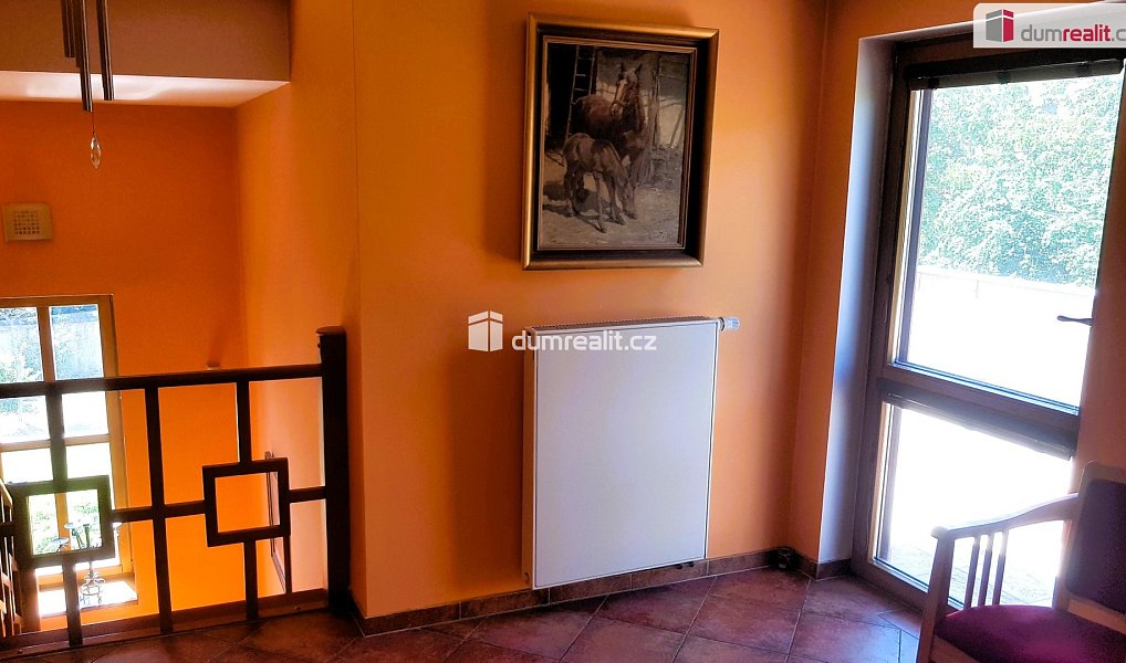 Prodej domu 303 m² s pozemkem 1 885 m², Hodonín – náhled fotky 46