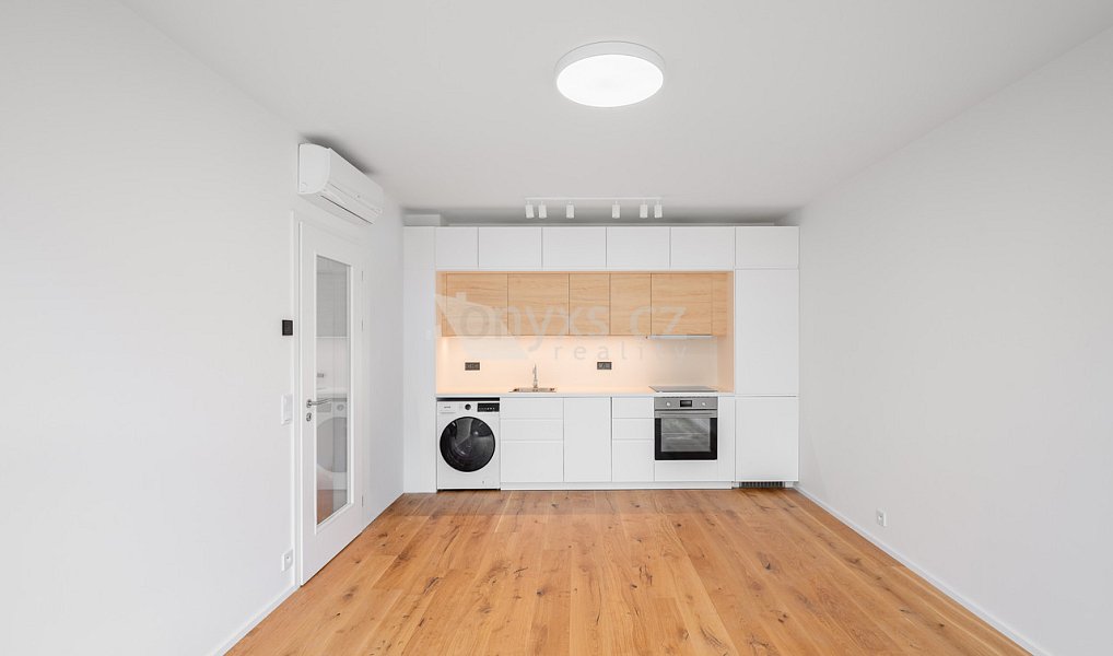 Pronájem bytu 2+kk 46 m², Praha – náhled fotky 2