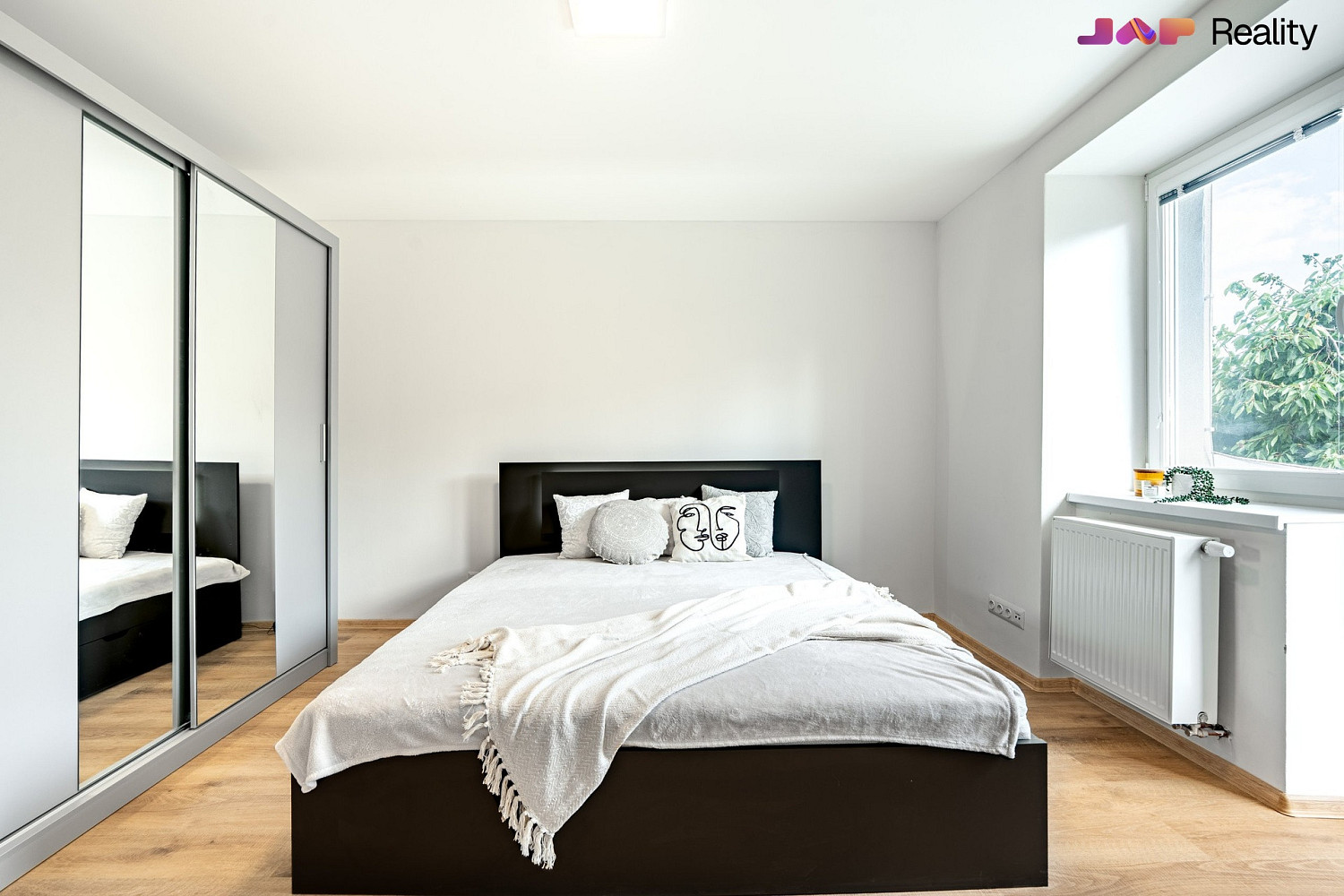 Pronájem bytu 3+kk 70 m²