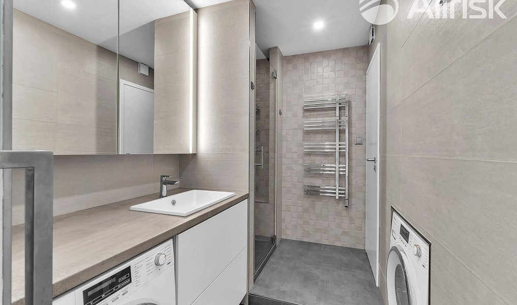 Pronájem bytu 2+kk 61 m², Praha – náhled fotky 14