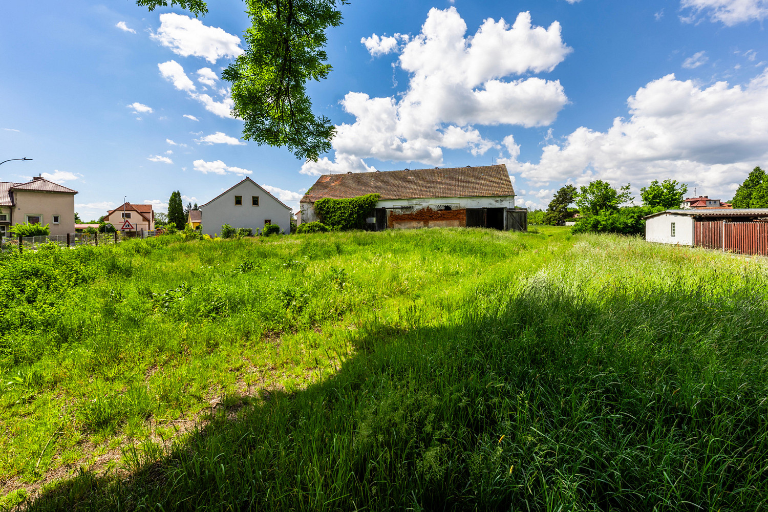 Prodej stavebního pozemku 10 396 m² - Widok 5