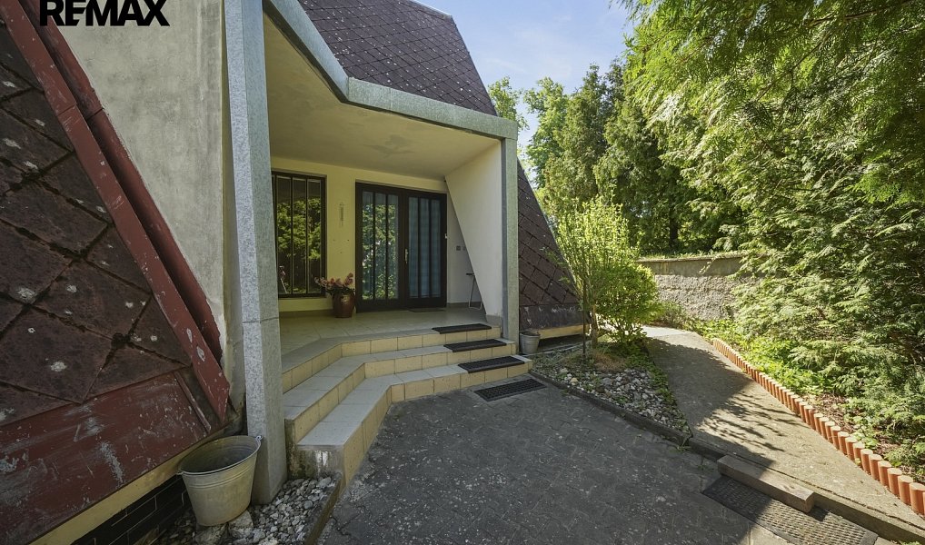 Prodej domu 270 m² s pozemkem 1 152 m², Náměšť na Hané – náhled fotky 2