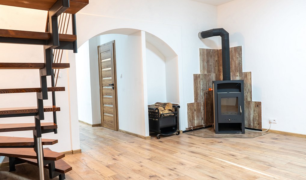 Prodej bytu 3+1 89 m², Úpice – náhled fotky 3