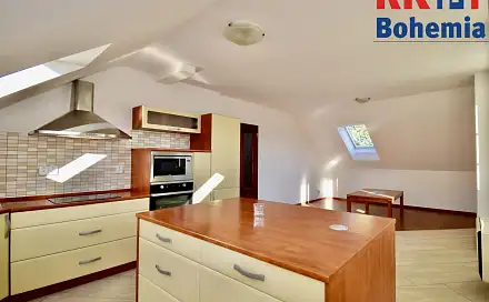 Pronájem bytu 3+kk 97 m², Uhelná, Kutná Hora - Kutná Hora-Vnitřní Město