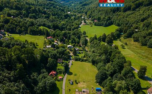 Prodej stavebního pozemku 1 005 m², Třinec - Tyra, okres Frýdek-Místek