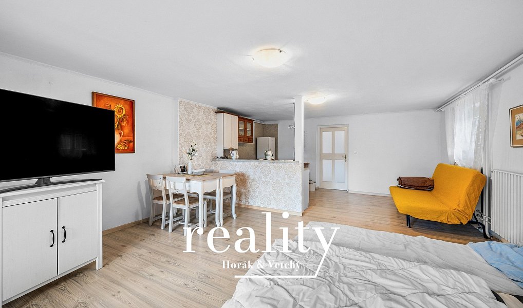Prodej domu 292 m² s pozemkem 744 m², Práče – náhled fotky 18