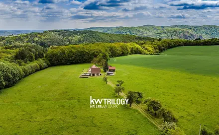 Prodej domu 270 m² s pozemkem 2 619 m², Hřebečníky, okres Rakovník
