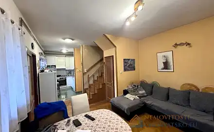 Prodej domu 150 m² s pozemkem 150 m², Trnje, Chorvatsko