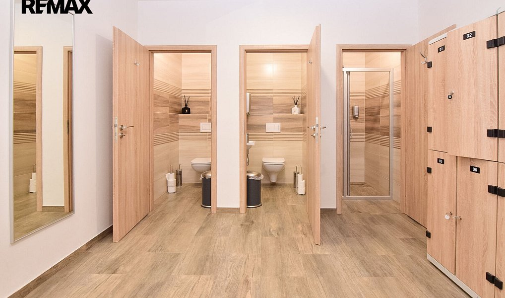 Pronájem obchodních prostor 380 m², Úhonice – náhled fotky 13
