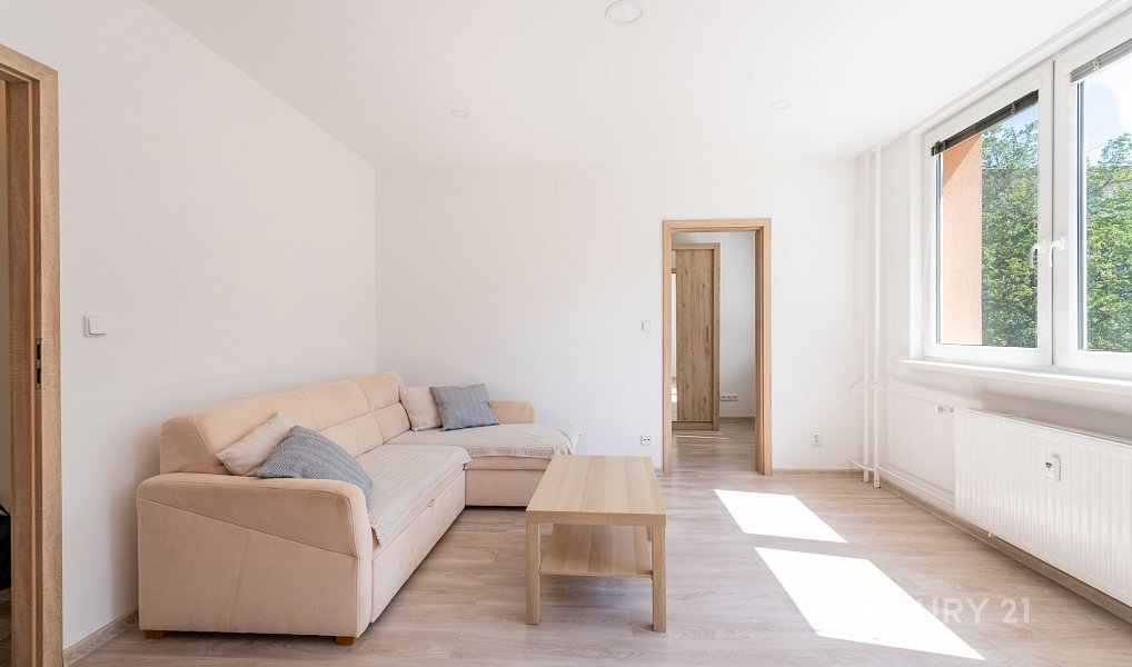 Pronájem bytu 2+1 45 m², Frenštát pod Radhoštěm – náhled fotky 2