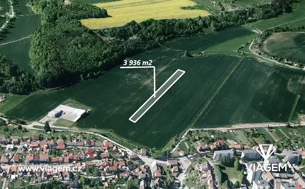Prodej pole 3 936 m², Jedovnice, okres Blansko