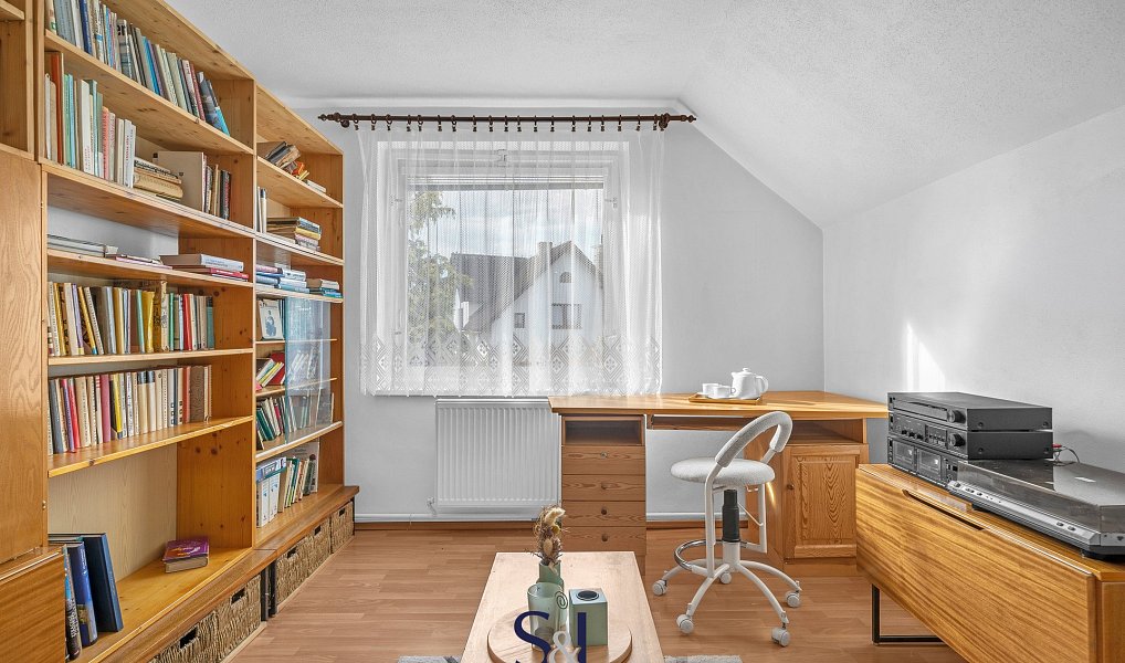 Prodej domu 240 m² s pozemkem 1 732 m², Nový Bor – náhled fotky 37