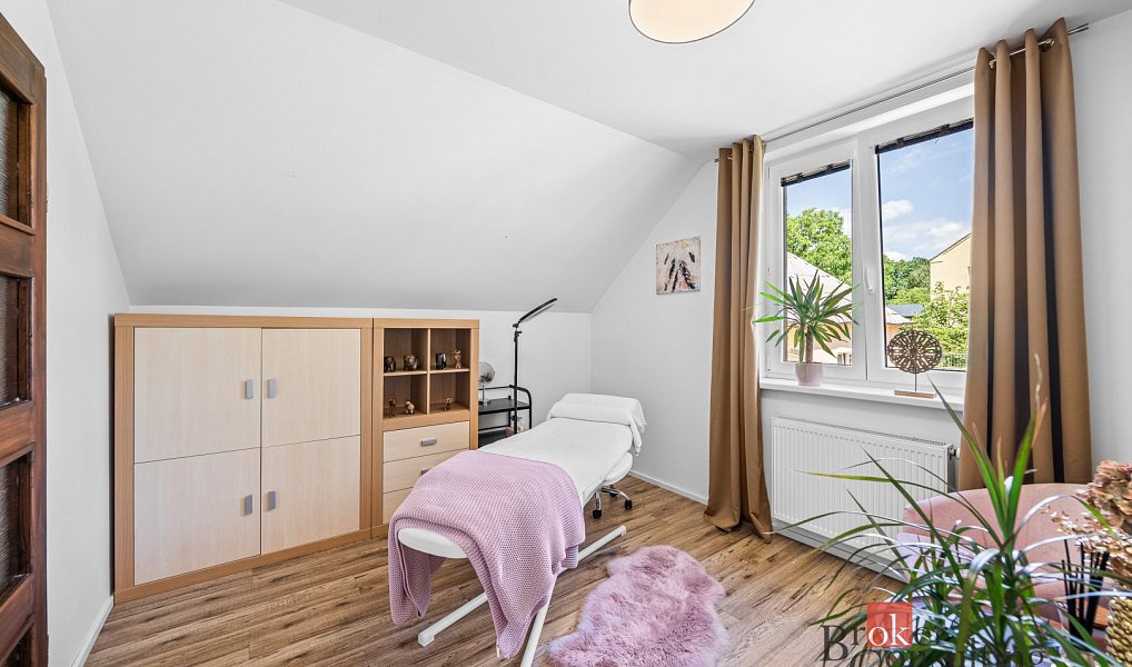 Prodej domu 198 m² s pozemkem 456 m², Losiná – náhled fotky 14