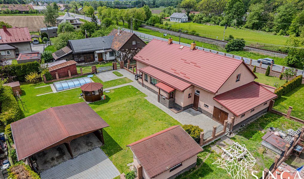 Prodej domu 197 m² s pozemkem 2 520 m², Pržno – náhled fotky 3