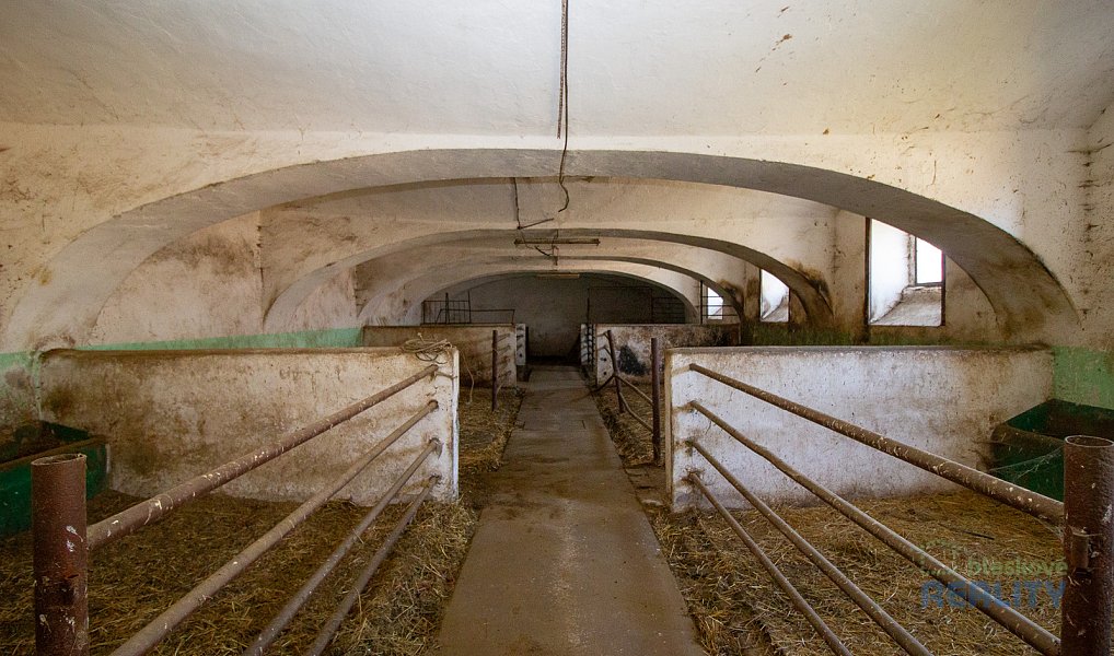 Prodej zemědělského objektu 1 113 m², Kojetice – náhled fotky 16