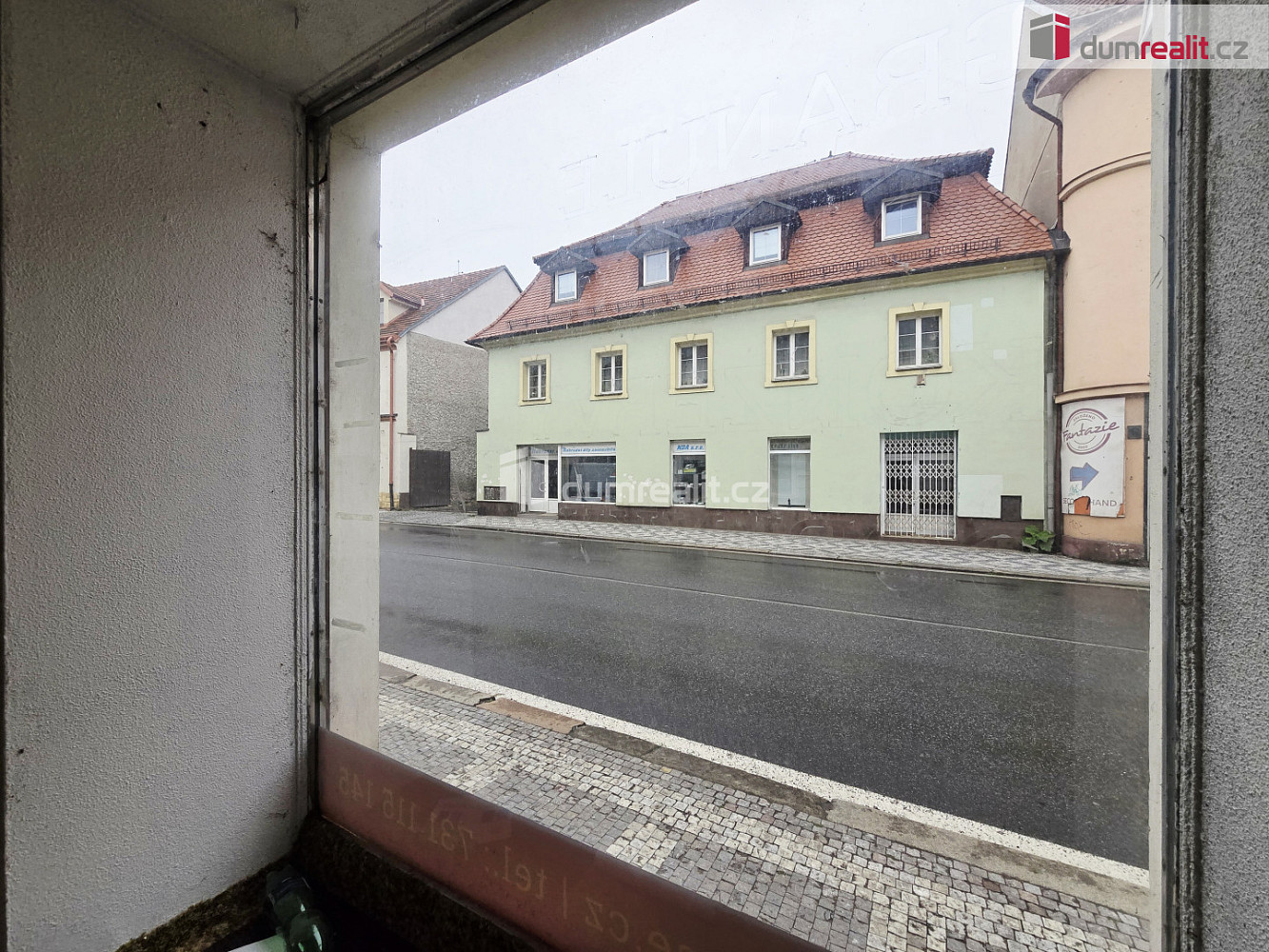 Pronájem obchodních prostor 40 m² – pohled 5