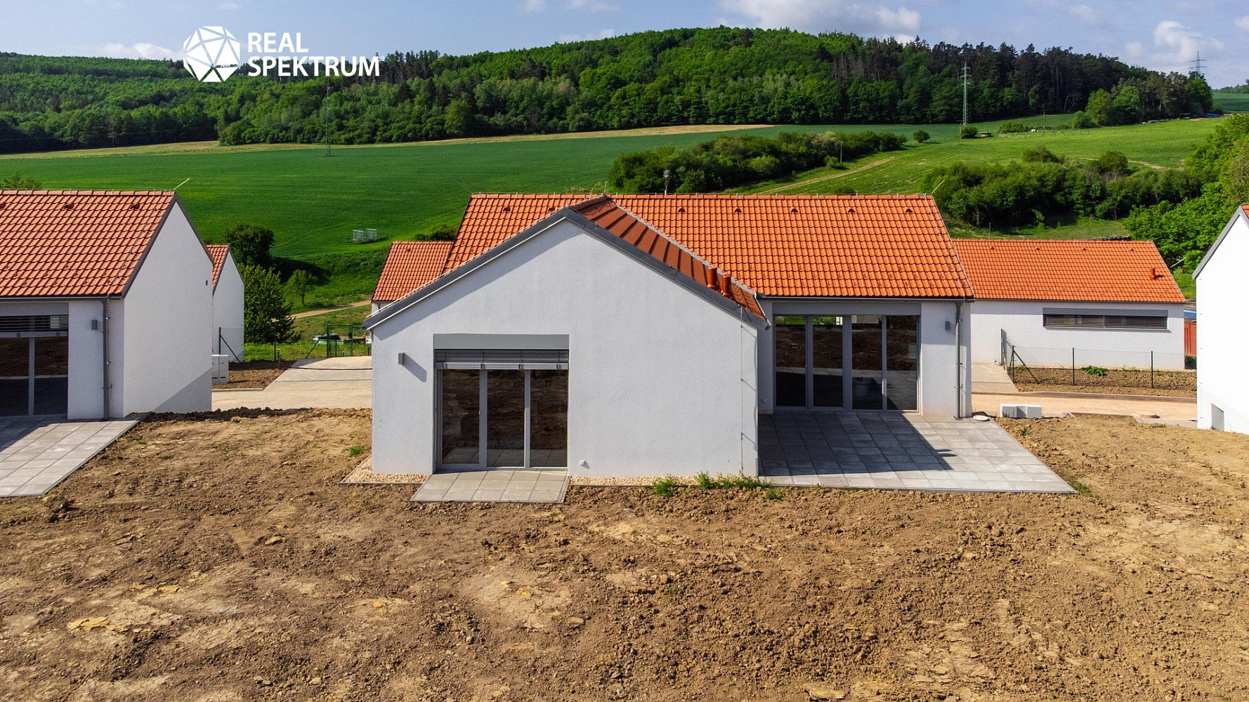 Prodej domu 176 m² s pozemkem 475 m² – fotografie 3