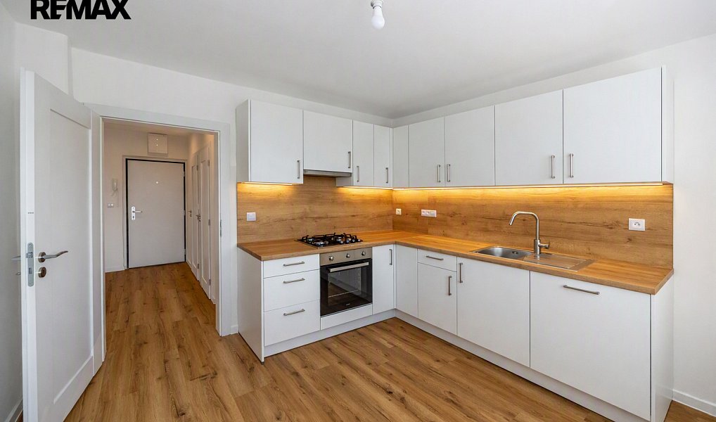 Pronájem bytu 3+1 65 m², Ostrava – náhled fotky 2