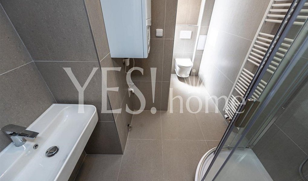 Pronájem bytu 2+kk 37 m², Praha – náhled fotky 9