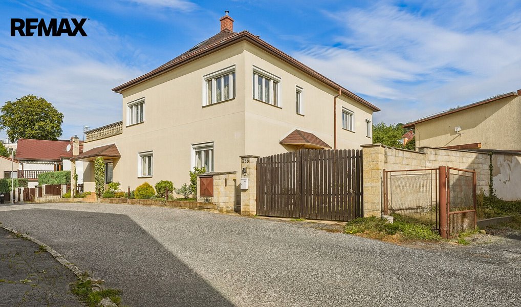 Prodej domu 257 m² s pozemkem 662 m², Nový Bor – náhled fotky 36