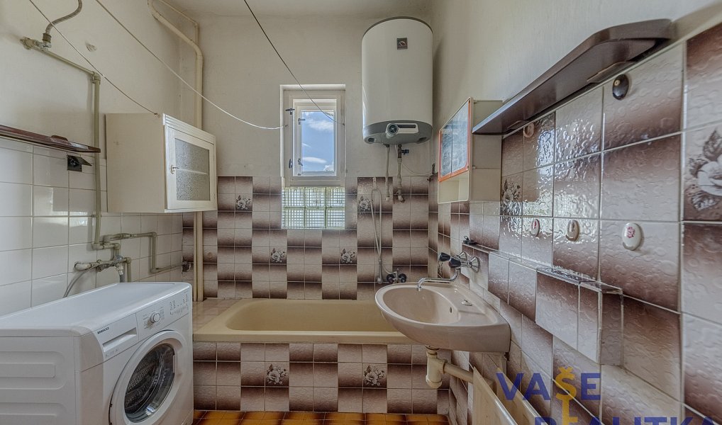 Prodej domu 140 m² s pozemkem 885 m², Jistebník – náhled fotky 16