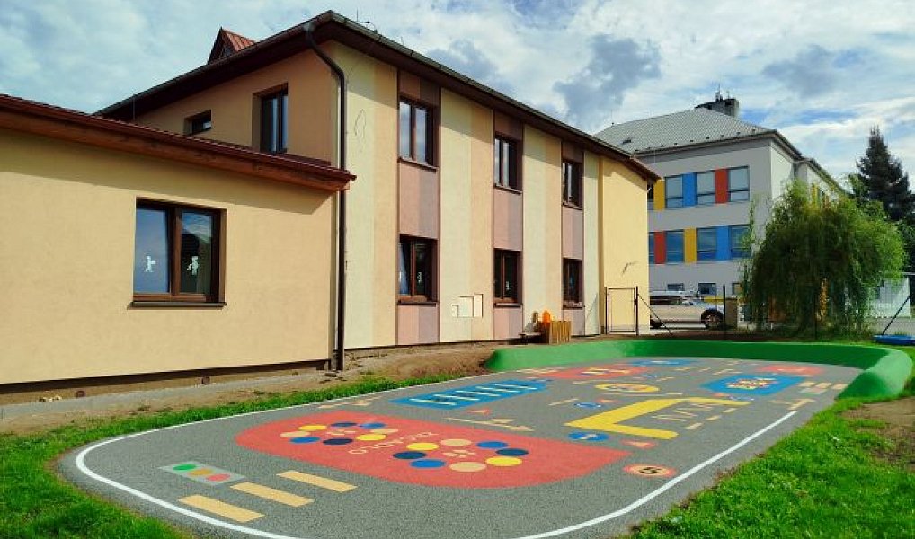 Prodej domu 211 m² s pozemkem 825 m², Krhanice – náhled fotky 25