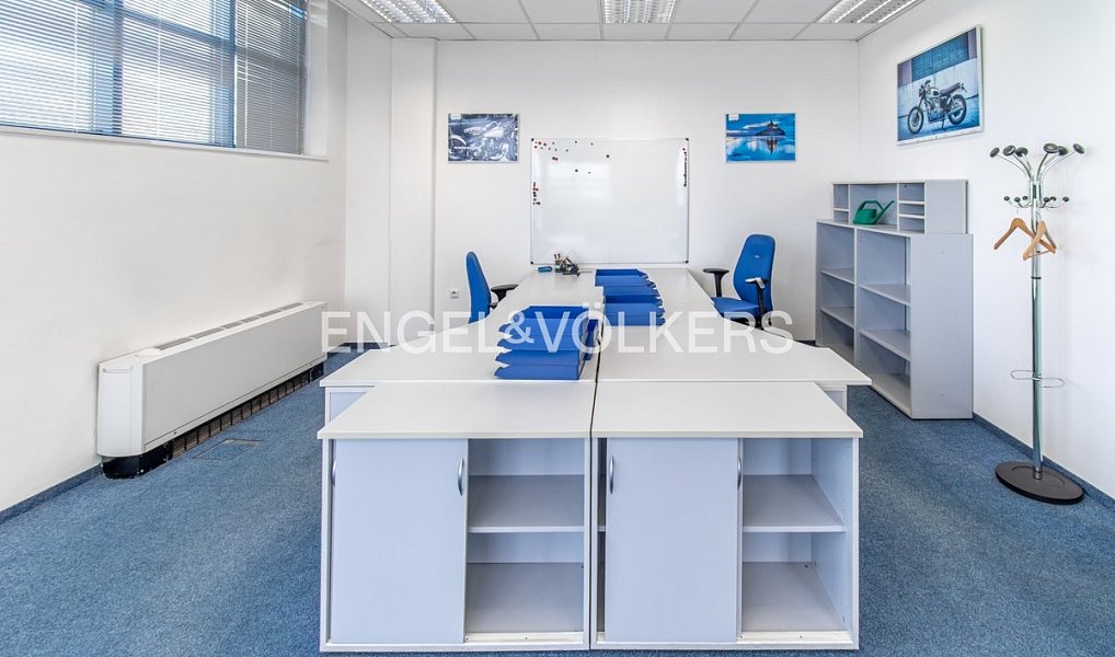 Pronájem kanceláře 670 m², Praha – náhled fotky 7