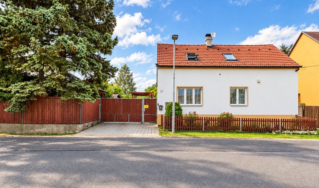 Prodej domu 106 m² s pozemkem 1 081 m², Modlany – náhled fotky 37