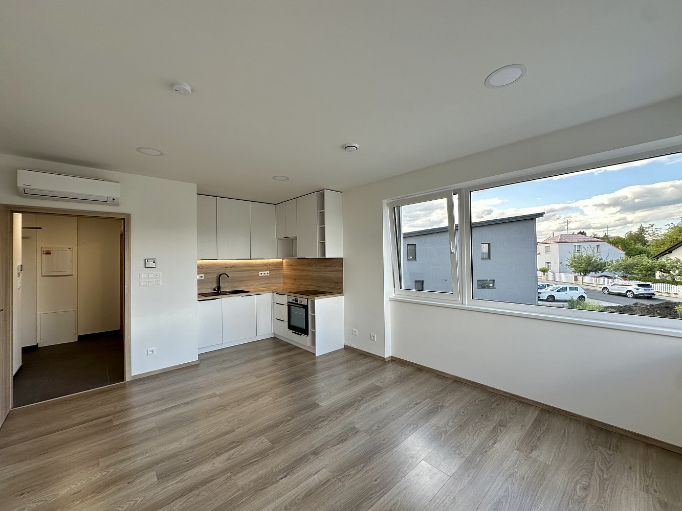 Pronájem bytu 1+kk 30 m²