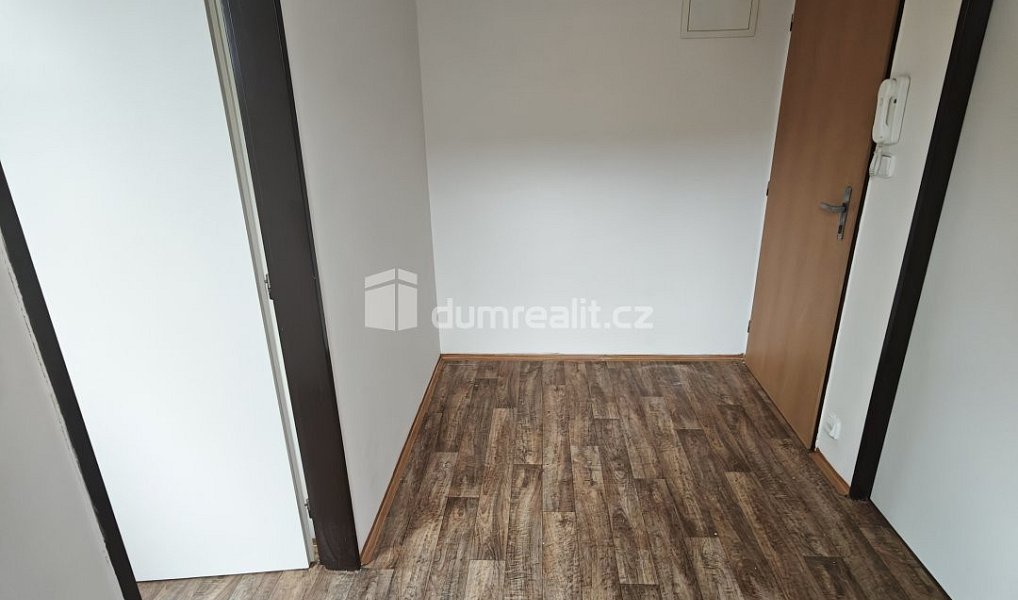 Pronájem bytu 1+1 33 m², Děčín – náhled fotky 10