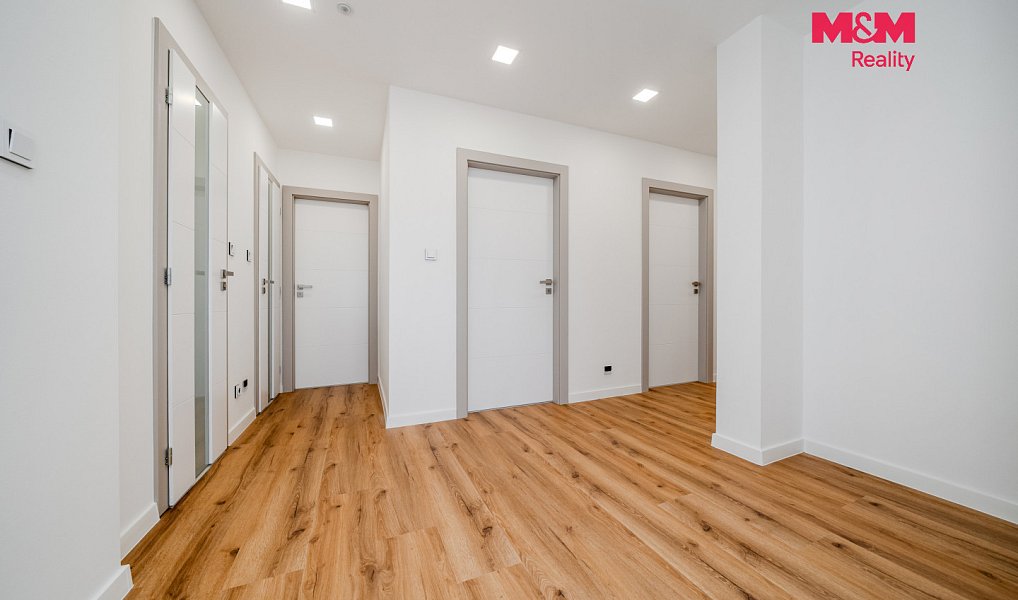Prodej bytu 4+kk 76 m², Ostrava – náhled fotky 21