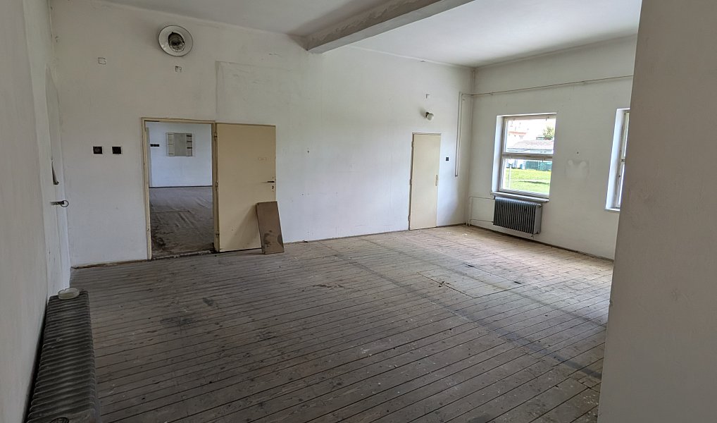 Prodej výrobních prostor 1 100 m², Králíky – náhled fotky 26