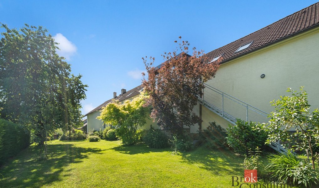 Prodej domu 450 m² s pozemkem 3 336 m², Lhotka – náhled fotky 19