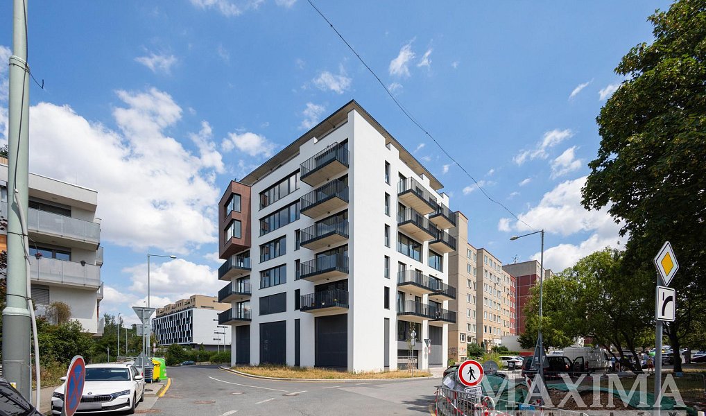 Prodej bytu 2+kk 60 m², Praha – náhled fotky 2