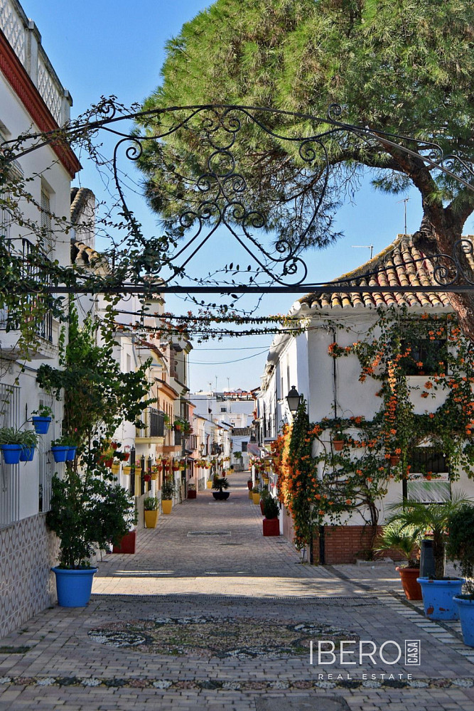 Piso 4+kk – Estepona, Barriada Islas Canarias - Vista 3